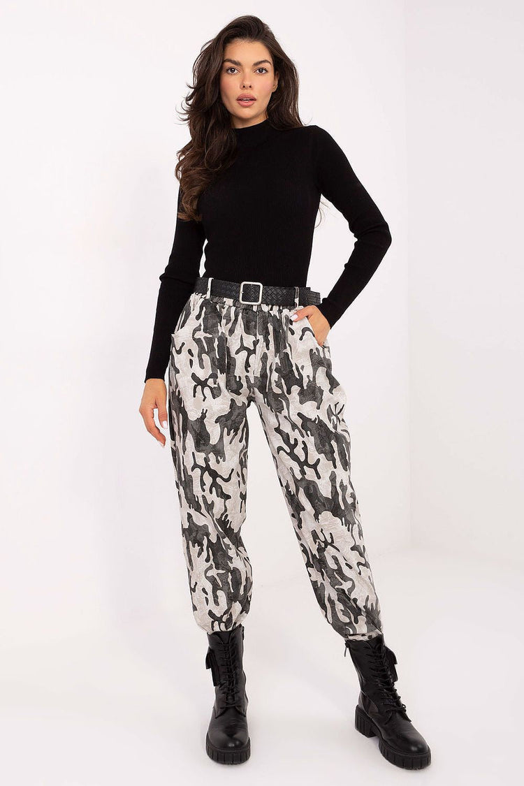  Damenhose Modell 218437 Italy Moda 